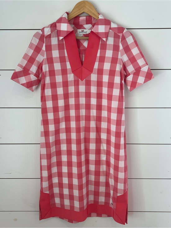 Vineyard Vines Dresses & Skirts - Vineyard Vines Pink and White Gingham Shift Dress with Contrast Trim
